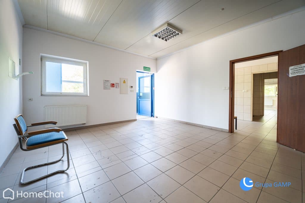 Hala magazynowo-produkcyjna z chłodniami | 861 m²