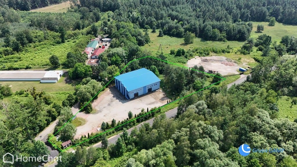 Hala magazynowo-produkcyjna z chłodniami | 861 m²