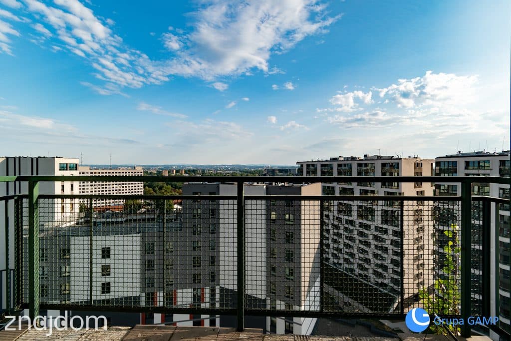 3nzal pok, 71,5m2, *Mogilska* 14piętro, 2 Balkony