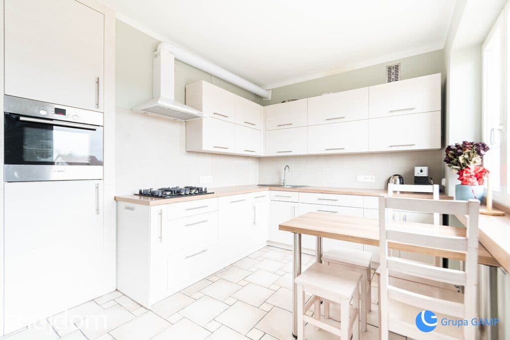 Pietro w domu 3-niezależne pok. | 88 m² Klasztorna
