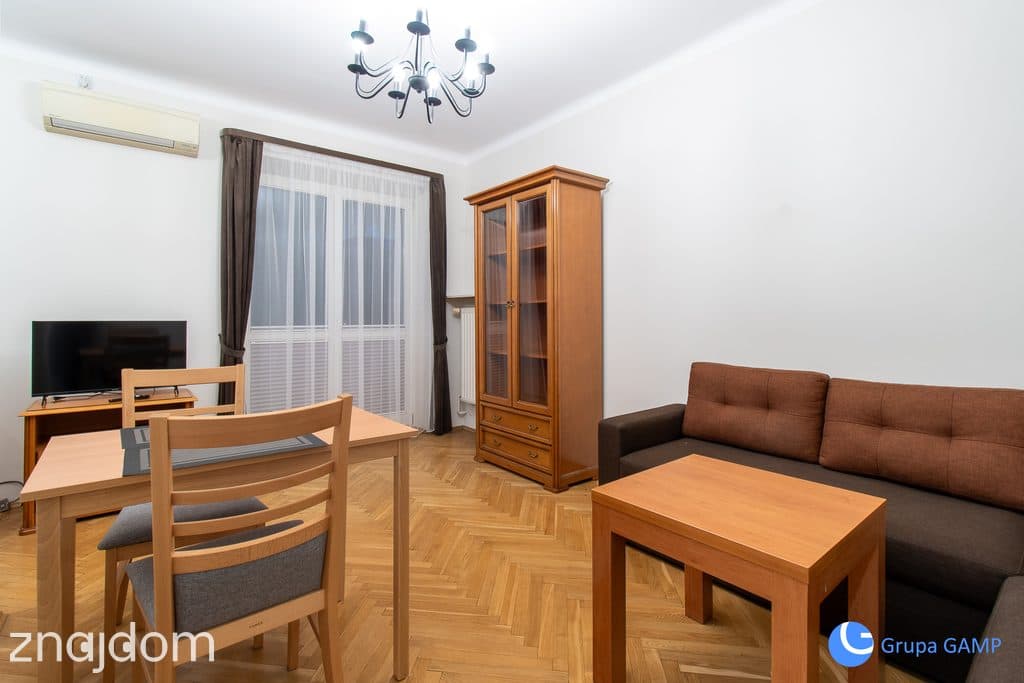 Kawalerka z oddzielną kuchnią *Kazimierz* 35 m² - zdjęcie 2