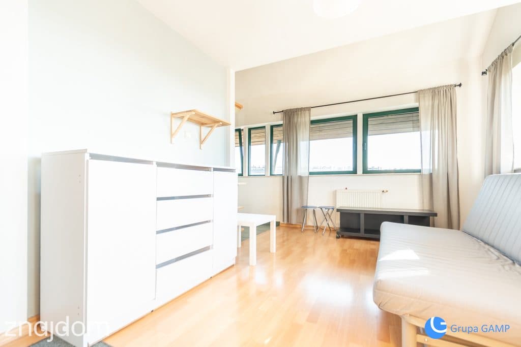 48m2 / Antresola / Garderoba - zdjęcie 6