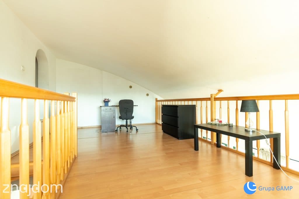 48m2 / Antresola / Garderoba - zdjęcie 10