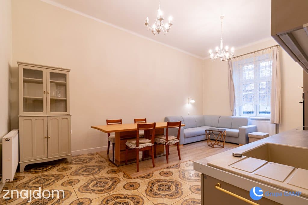 3-pok. 70m2 *Kazimierz- ul. Trynitarska* - zdjęcie 2