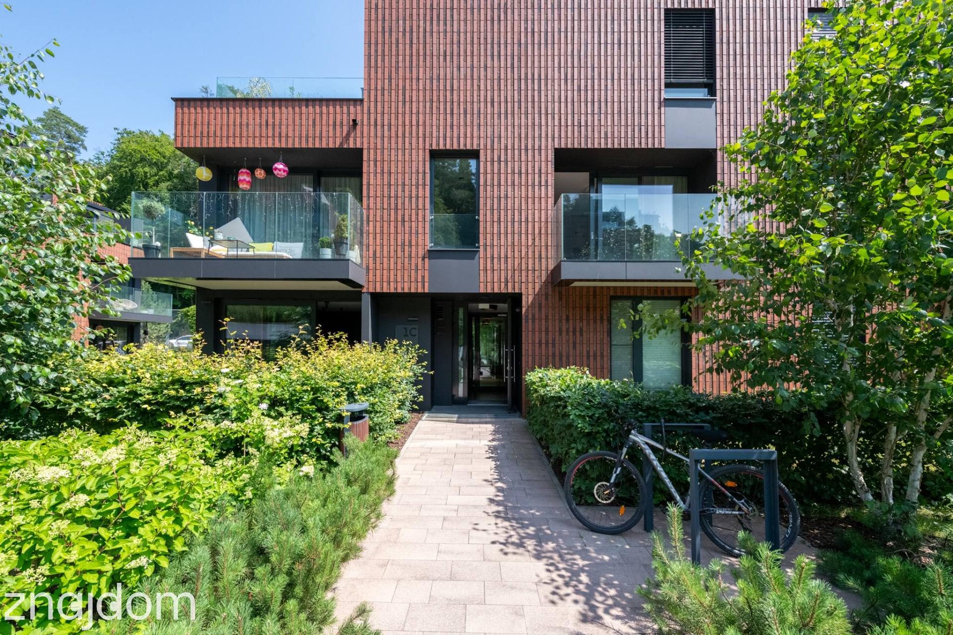 Komfortowy i wyposażony apartament||kameralna inwestycja - zdjęcie 20