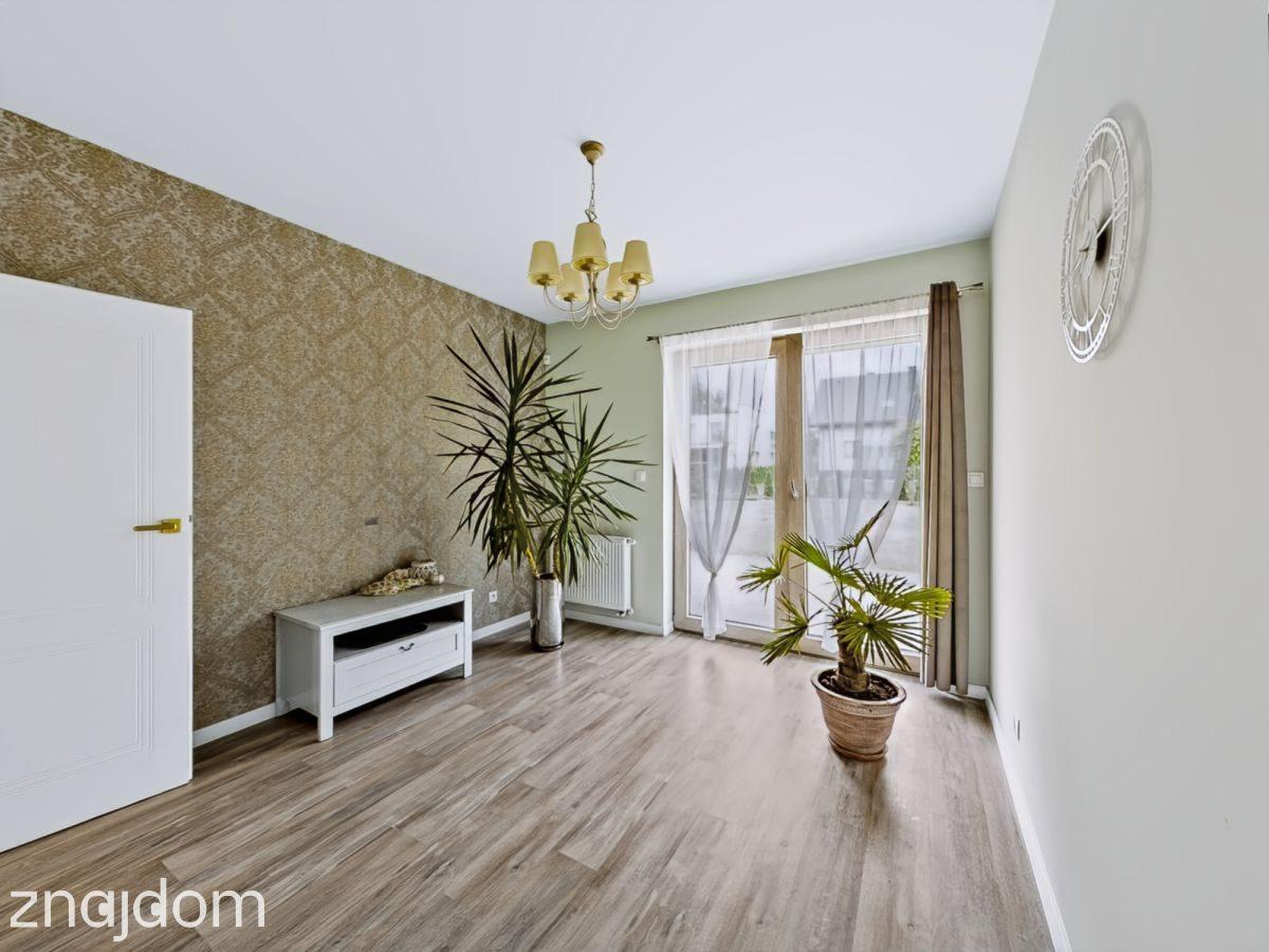 Dom rok budowy 2021 | 247 m² | ogród 946 m - zdjęcie 10
