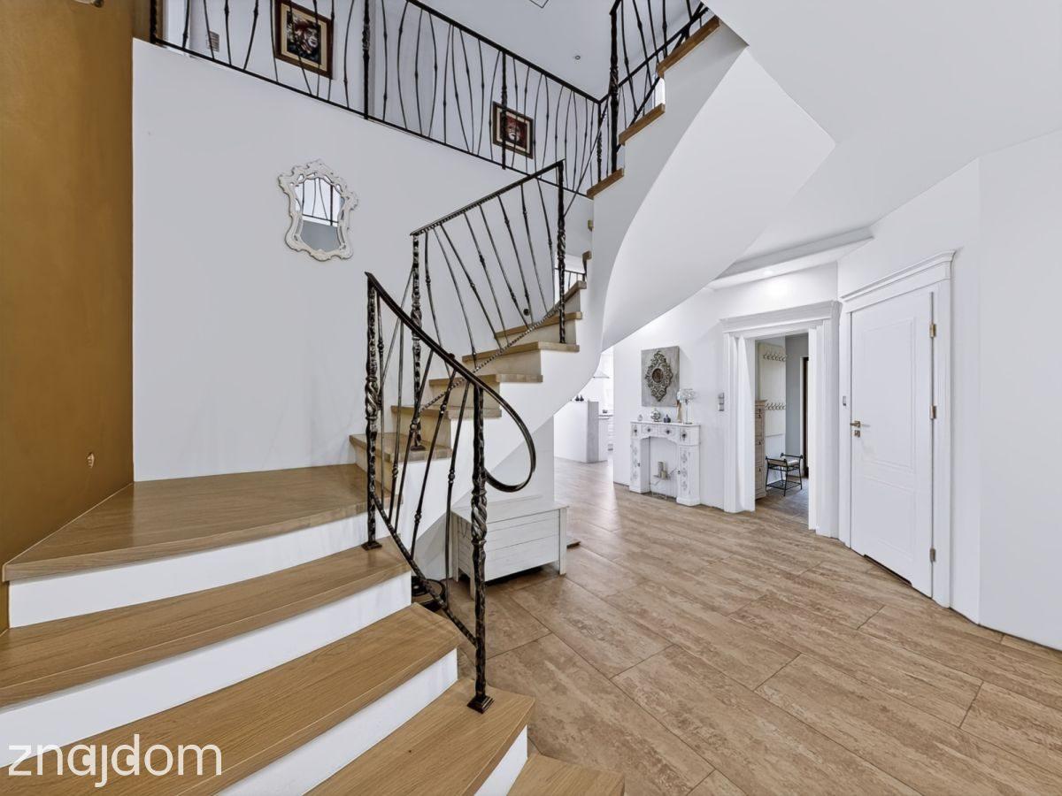 Dom rok budowy 2021 | 247 m² | ogród 946 m - zdjęcie 13