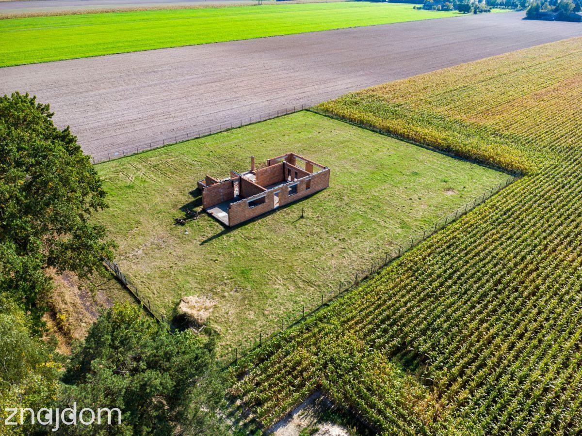 Działka 3023 m² z pozwoleniem i mediami, k. Szadku