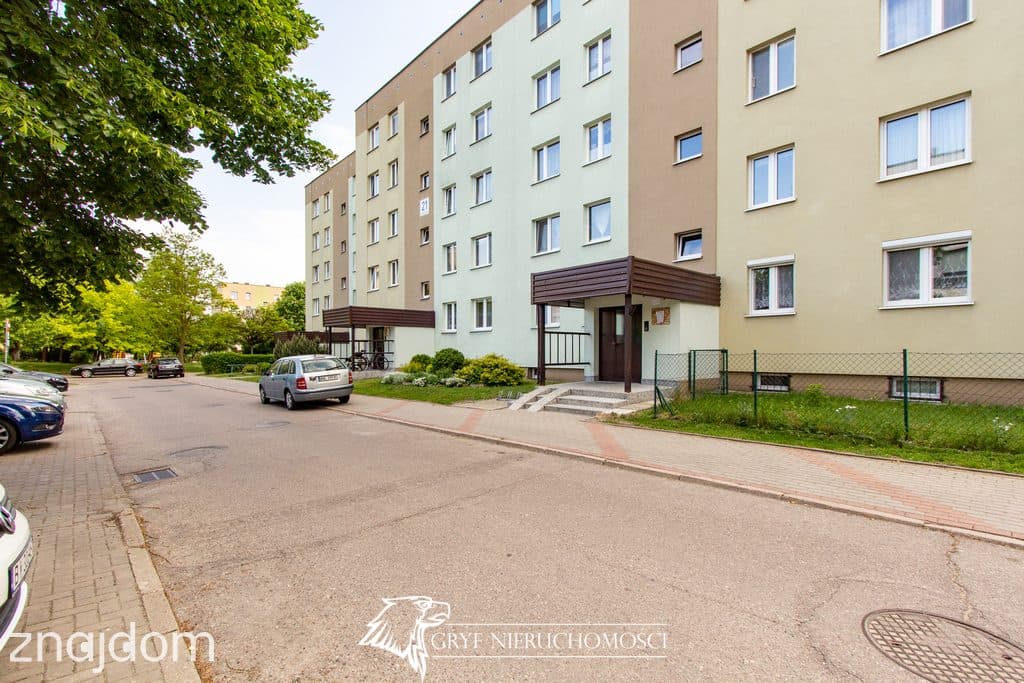 Zadbane 3 pokojowe mieszkanie z oddzielną kuchnią - zdjęcie 14