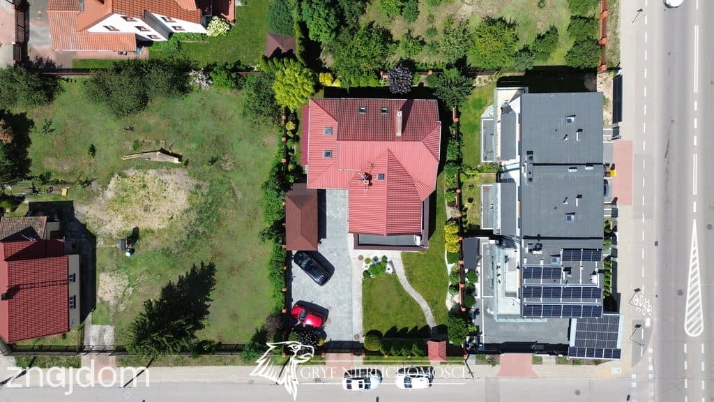 - Dom wolnostojący z garażem - pełne wyposażenie - - zdjęcie 19