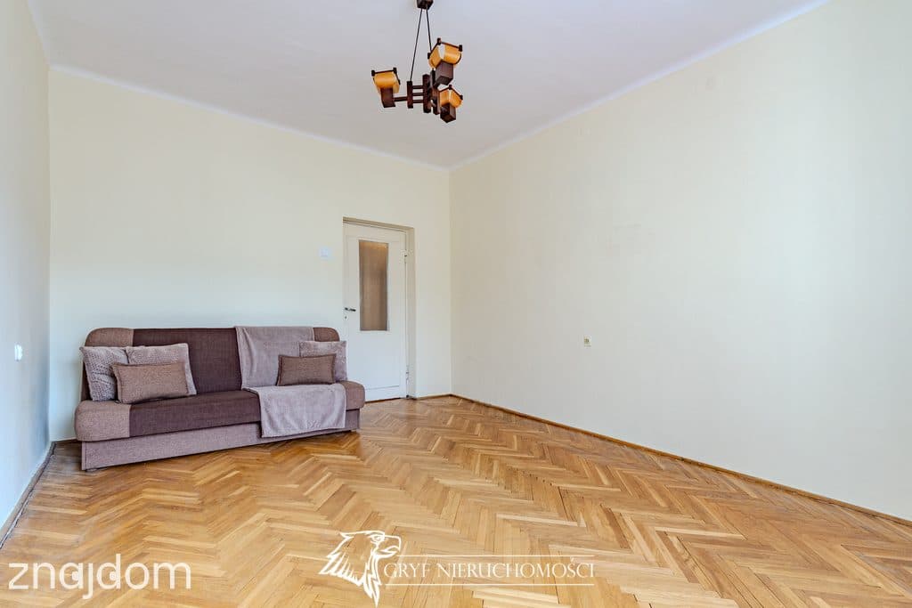 - Funkcjonalny układ - 2 pokoje - cegła - centrum miasta - - zdjęcie 3