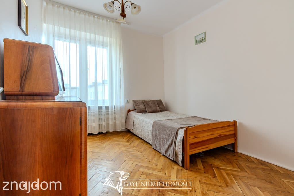 - Funkcjonalny układ - 2 pokoje - cegła - centrum miasta - - zdjęcie 2
