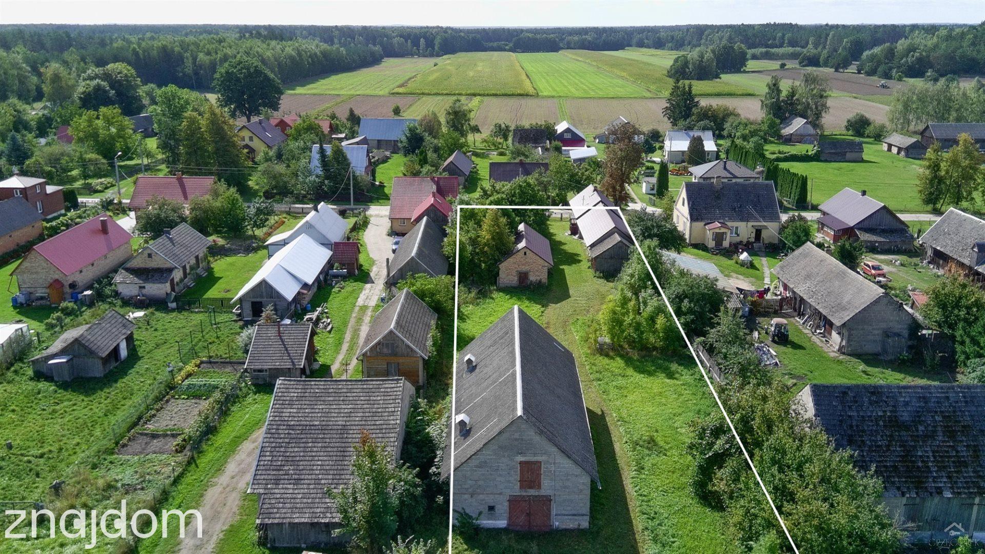 Dom na wsi z dojazdem z dwóch stron - zdjęcie 17