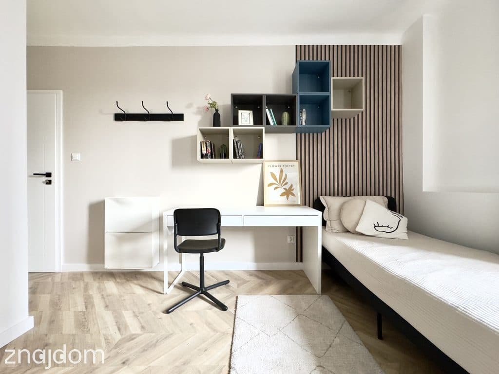 Lux ! Metro Plocka 50 m! Roi 8-9% @