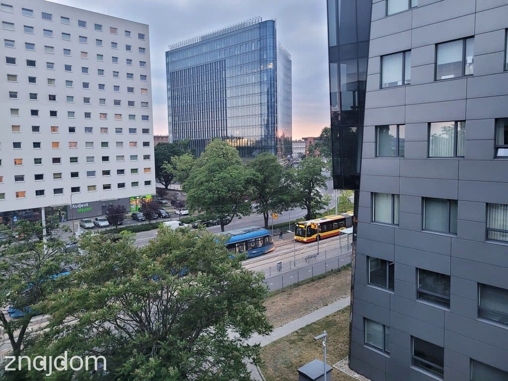 W centrum 72 mkw, pod mieszkanie, gabinet, biuro - zdjęcie 3