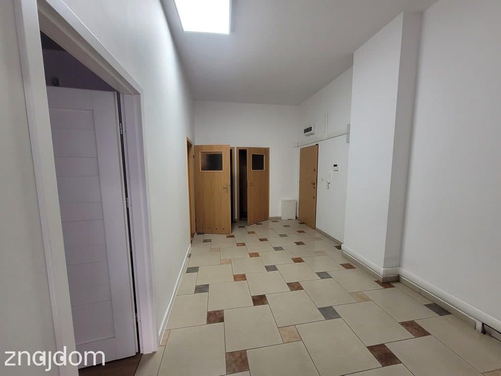 Świetne miejsce, centrum, komunikacja miejska - zdjęcie 7