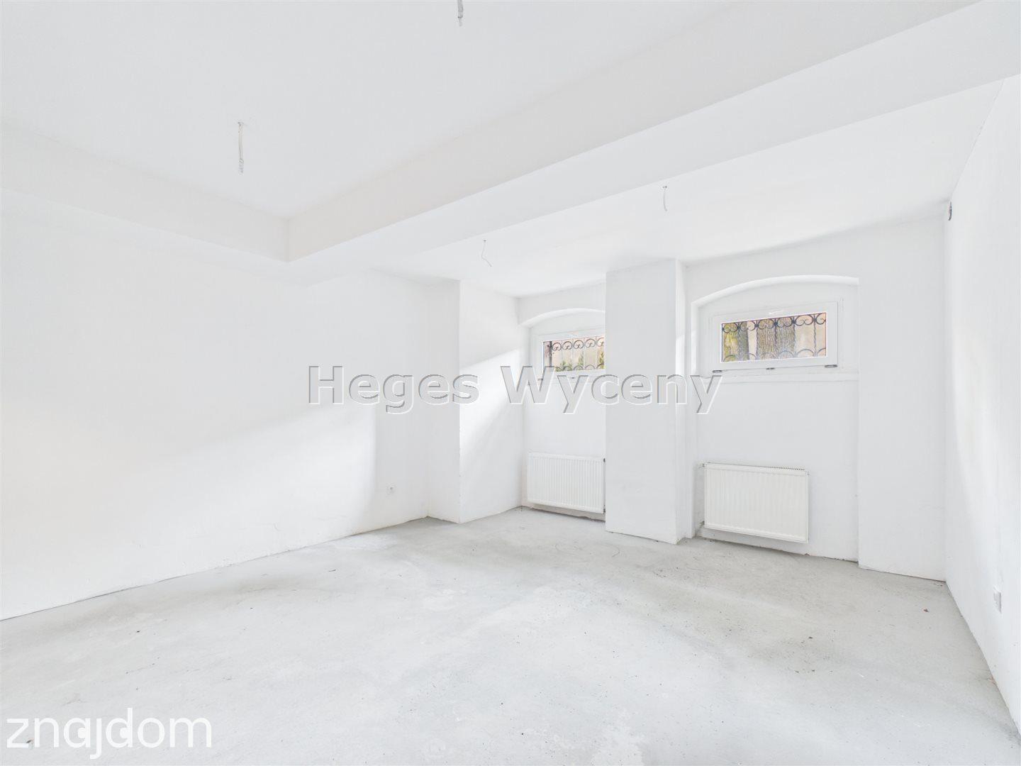 Lokal użytkowy 21,2 m² po generalnym remoncie - zdjęcie 2