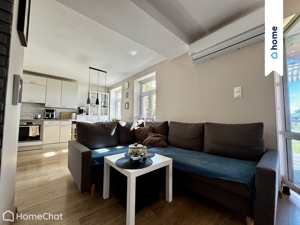 2-pokojowe, 51 m², kamienica z garażem, centrum