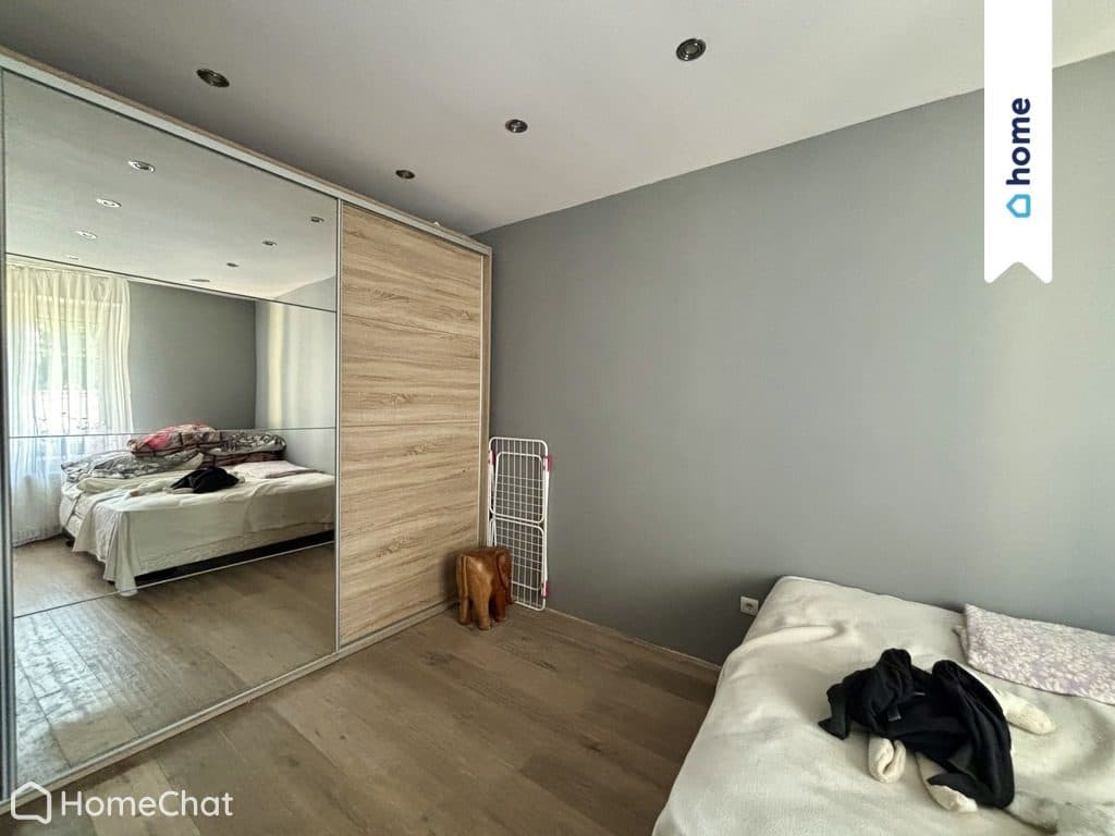 2-pokojowe mieszkanie w kamienicy z garażem, 34 m²