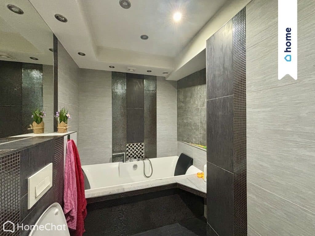 2-pokojowe mieszkanie w kamienicy z garażem, 34 m²