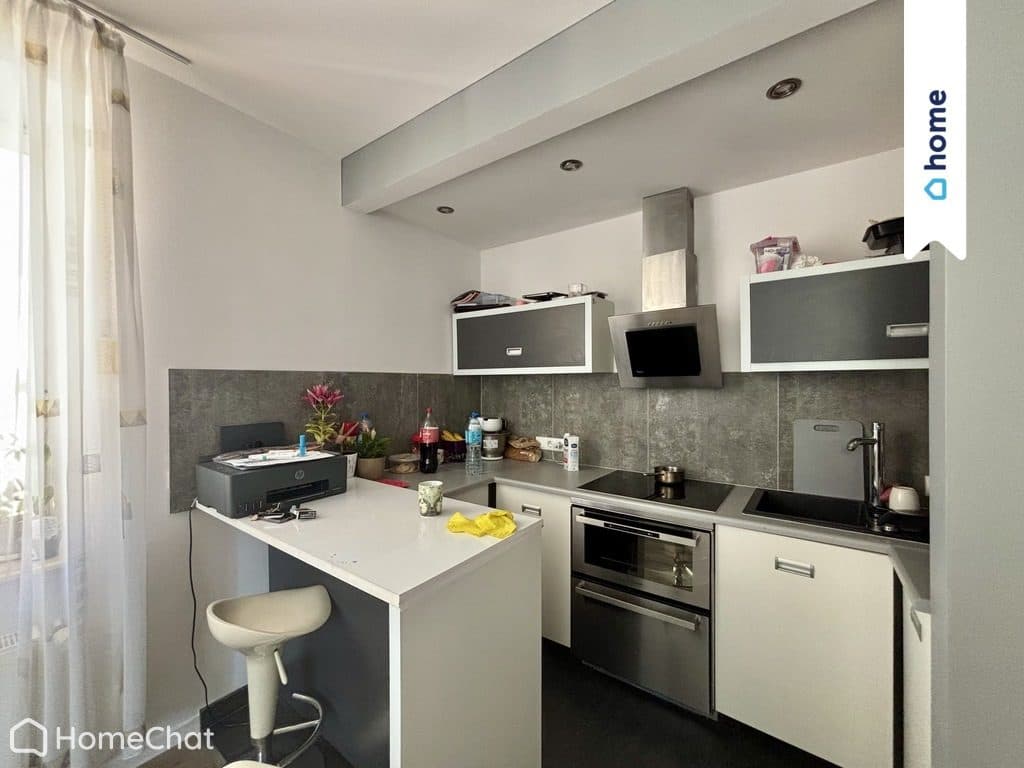 2-pokojowe mieszkanie w kamienicy z garażem, 34 m²