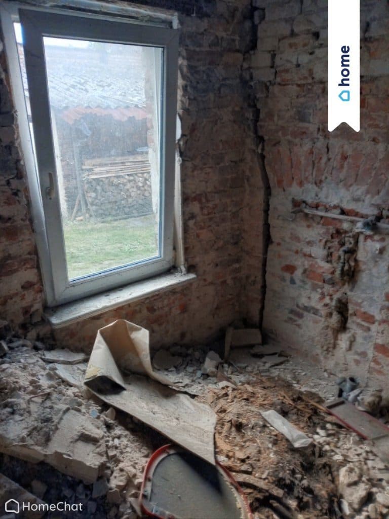 NA SPRZEDAZ MIESZKANIE / DO REMONTU / OGROD / 40M2