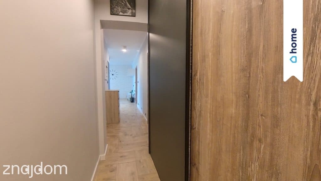 Przestronne mieszkanie w odrestaurowanej kamienicy - zdjęcie 13
