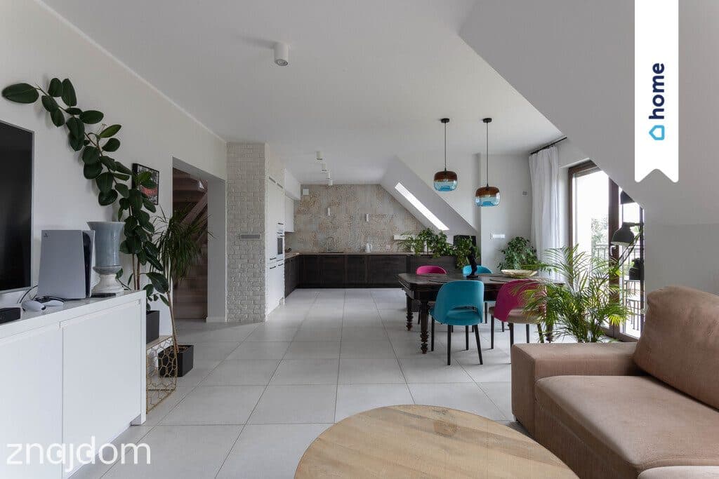 Wyjątkowy apartament z antresolą / 4 pokoje