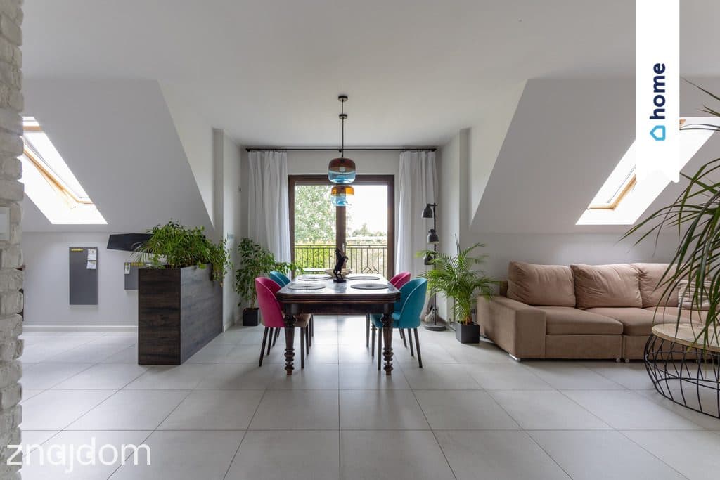 Wyjątkowy apartament z antresolą / 4 pokoje - zdjęcie 2