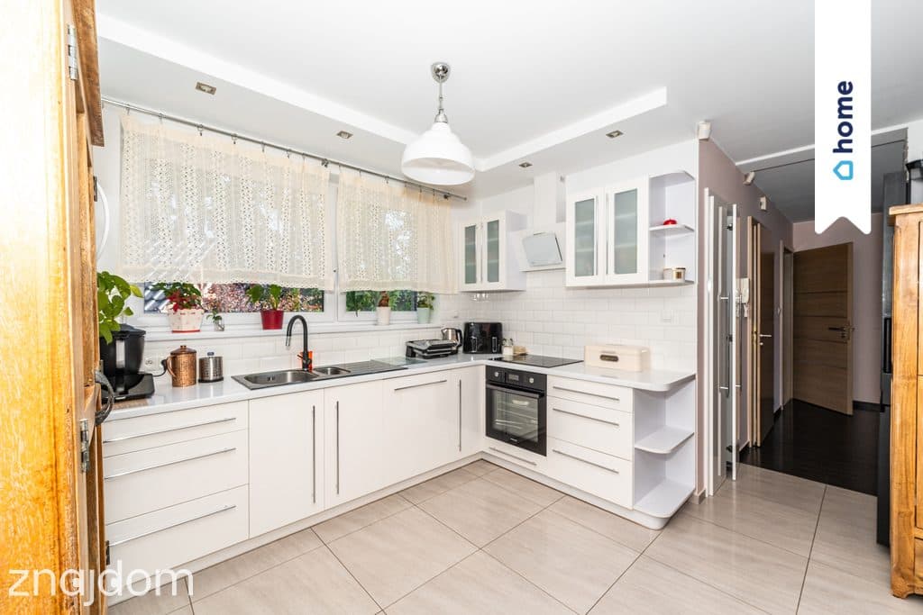 Nowoczesny dom 140 m² z garażem i monitoringiem - zdjęcie 3
