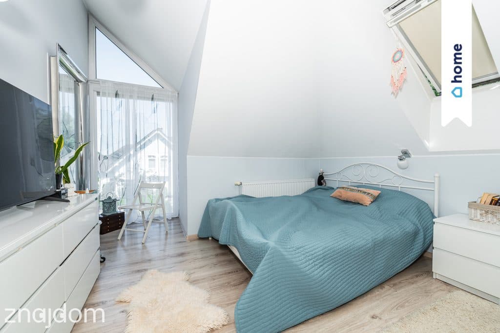 Nowoczesny dom 140 m² z garażem i monitoringiem - zdjęcie 9