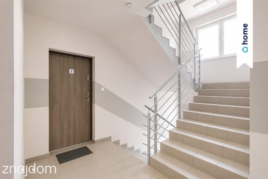 Gotowe 2 pokoje.Centrum Siechnic! Balkon + parking - zdjęcie 15