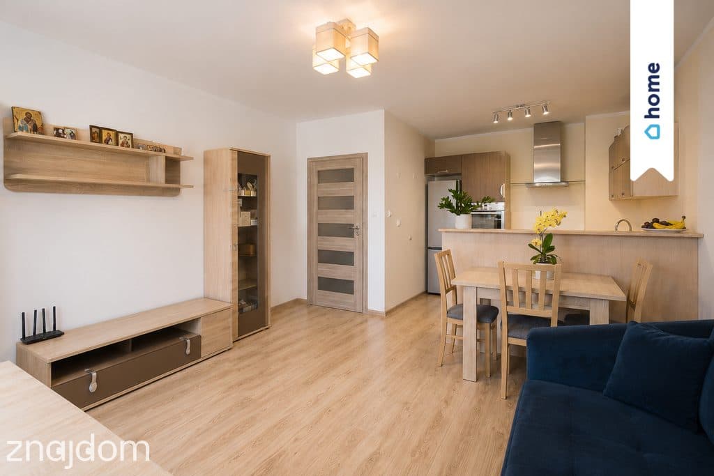 Gotowe 2 pokoje.Centrum Siechnic! Balkon + parking - zdjęcie 4