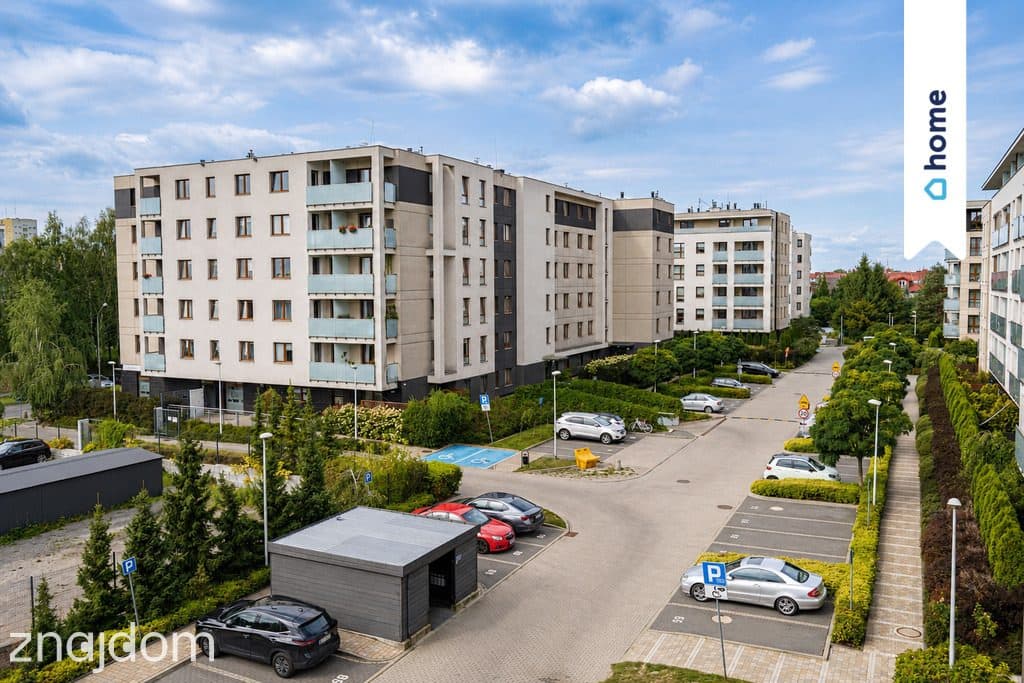 Przestronne mieszkanie w świetnej lokalizacji! - zdjęcie 17