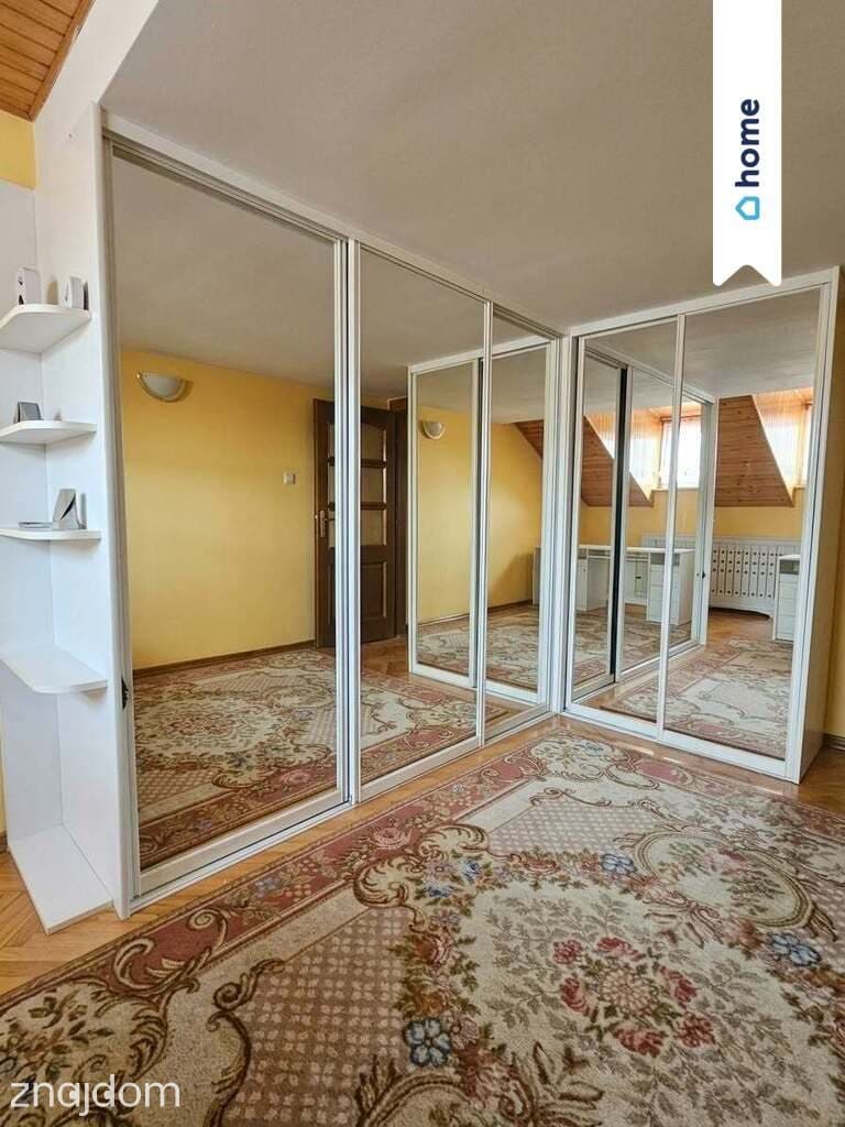 Wyjątkowy bliźniak w spokojnej enklawie przy lesie - zdjęcie 8