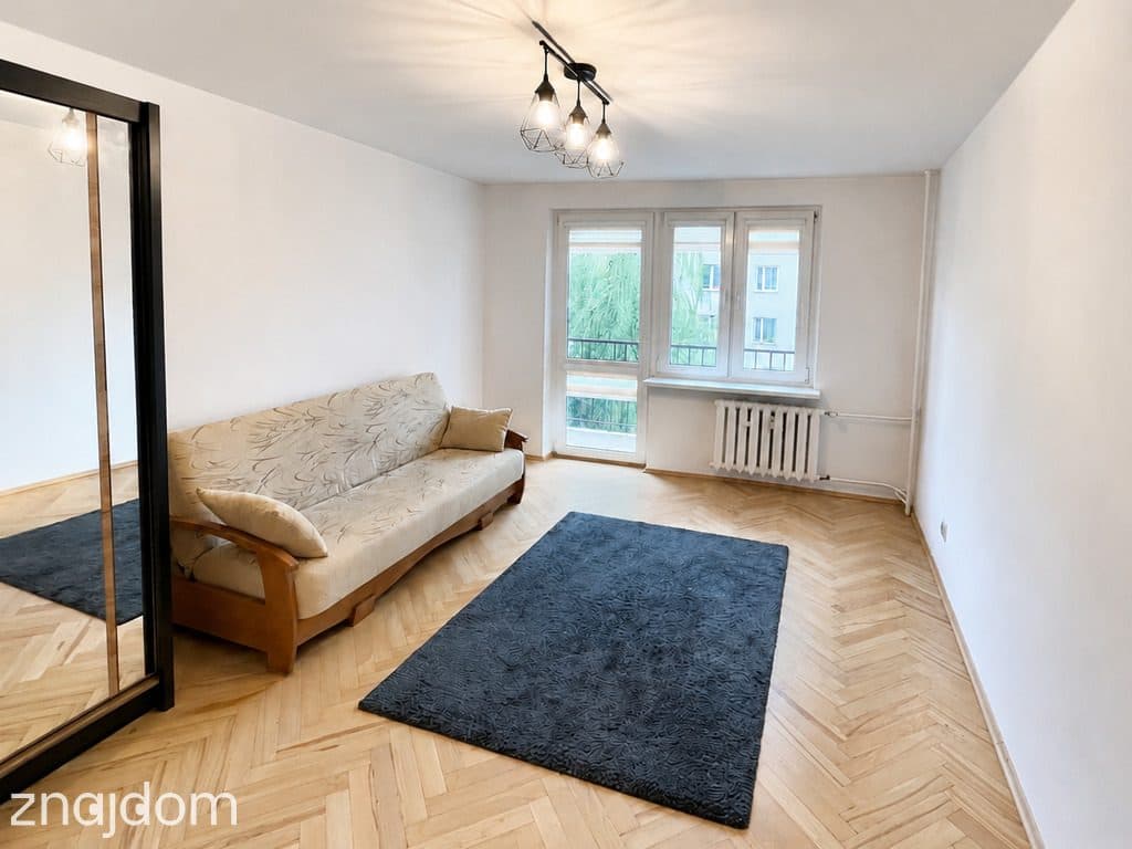 Mieszkanie 44 m², 2 pokoje + kuchnia, Spółdzielców