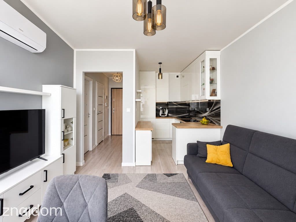 widok na park | 35,24 m² | os. Piastów 56C - zdjęcie 4