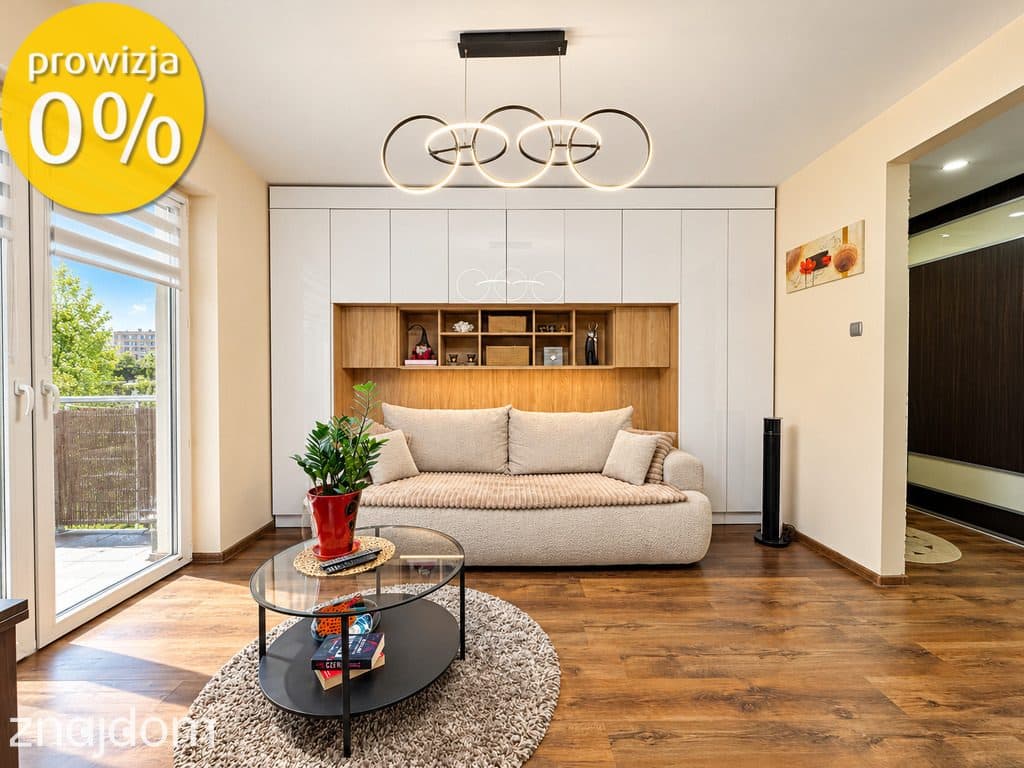 | 32,5 m² | Duży balkon | Możliwość wydzielenia sypialni |