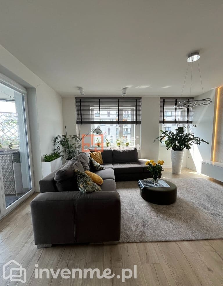 *Przestronny apartament z widokiem na miasto* - zdjęcie 3