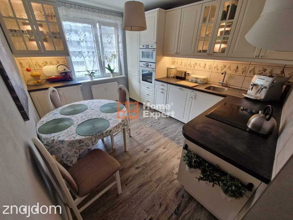 Komfort Mieszkanie widok SkyTower ul. Zielińskiego - zdjęcie 4