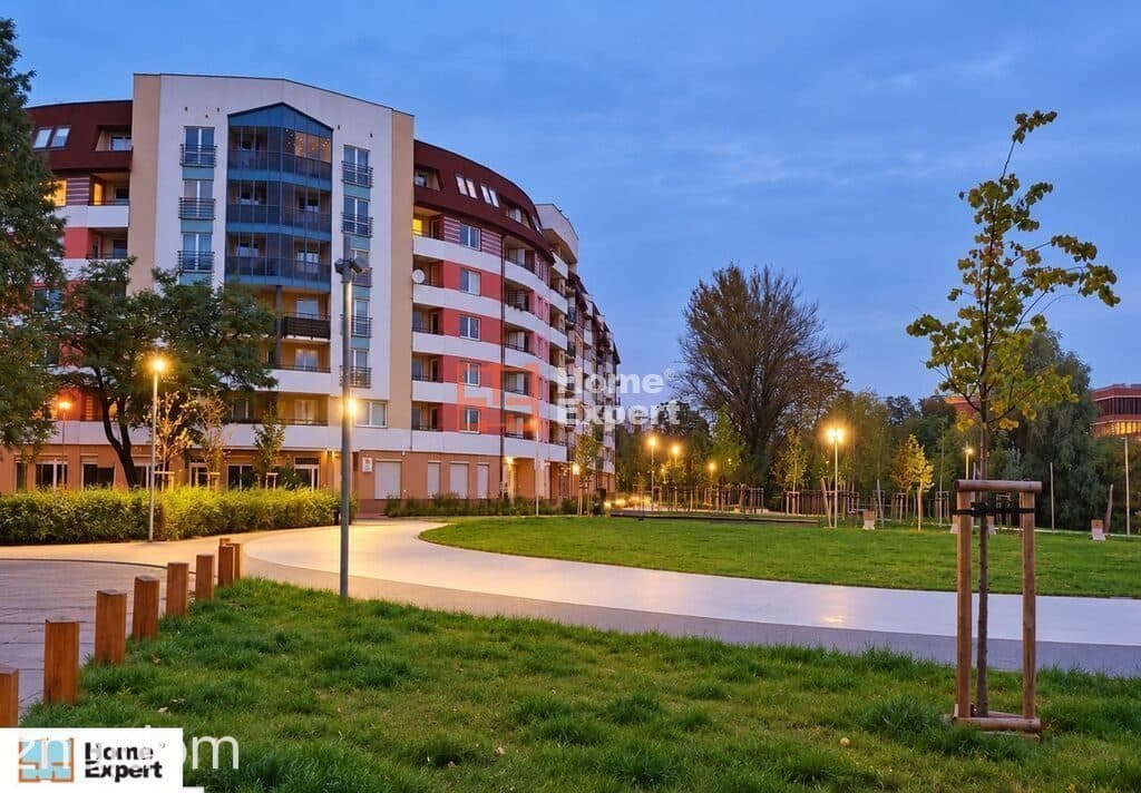 okolice ul. Walońskiej   NOWE2012/WINDA/BALKON