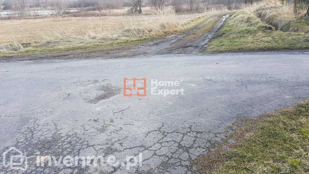 Działka położona w świetnej lokalizacji z lasem - zdjęcie 5
