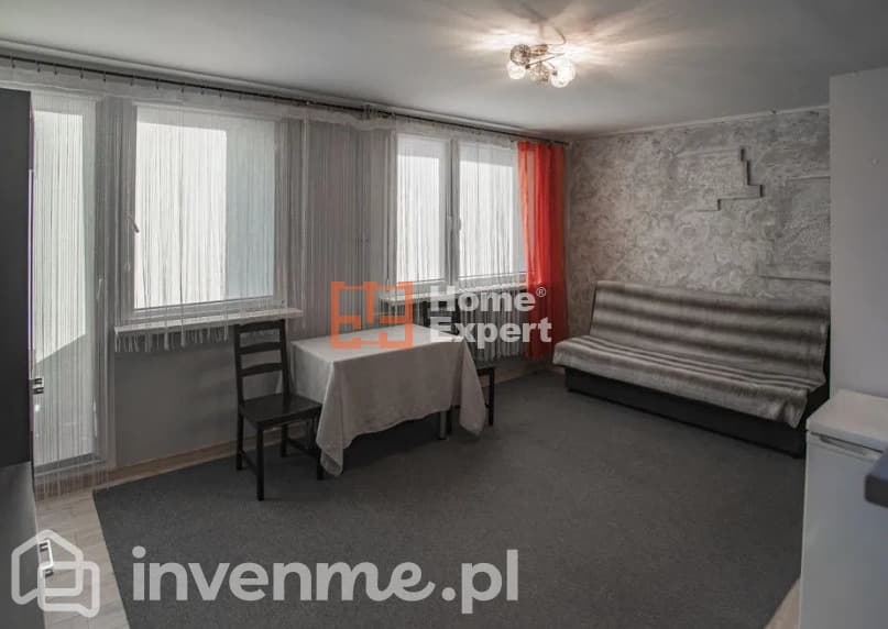 kawalerka blisko centrum z balkonem - zdjęcie 3