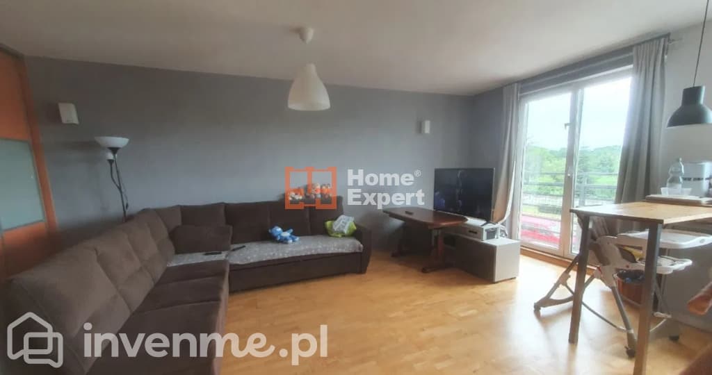Mieszkanie 51m2 , 2 pokoje, z komórką i garażem - zdjęcie 2