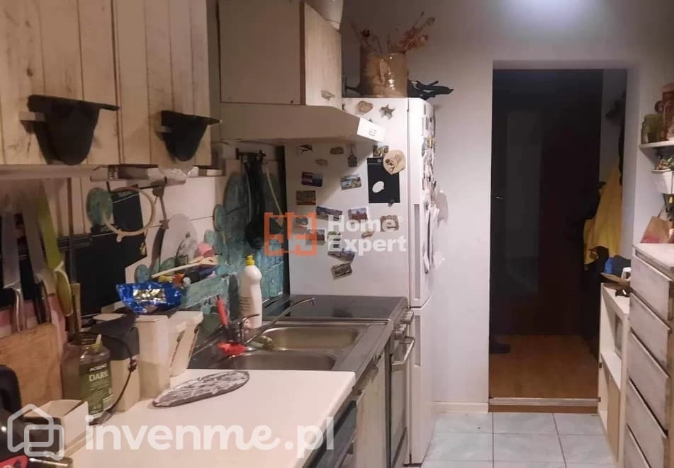 Przestronne, trzypokojowe mieszkanie w centrum - zdjęcie 6