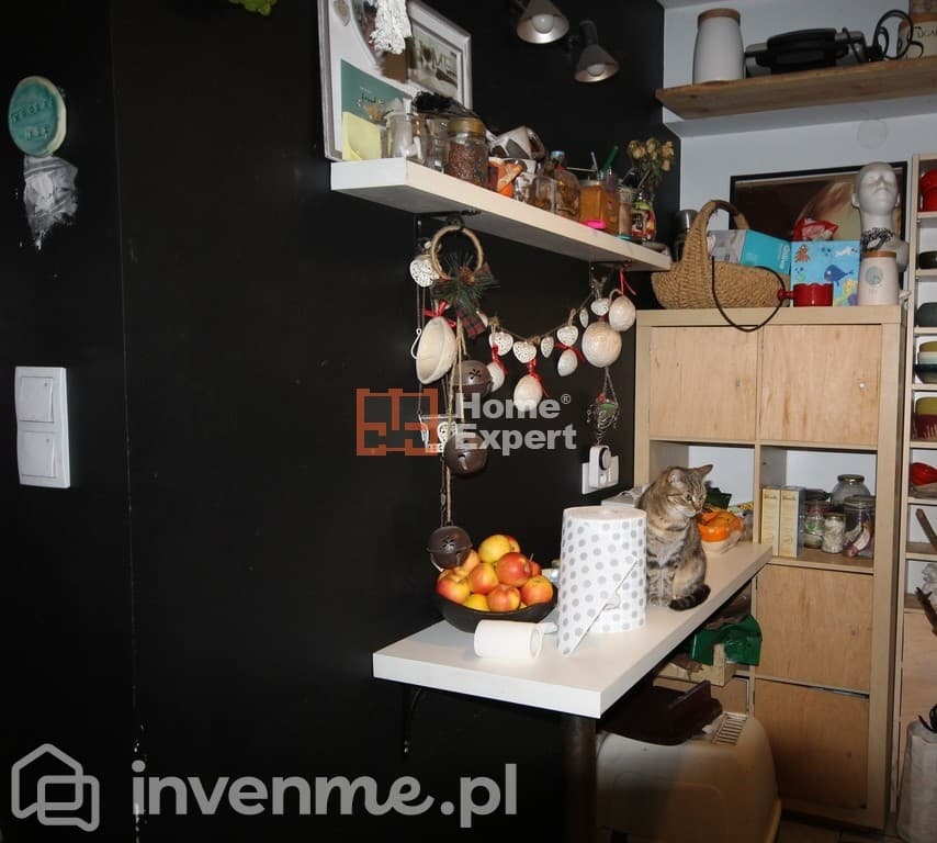Przestronne, trzypokojowe mieszkanie w centrum - zdjęcie 8