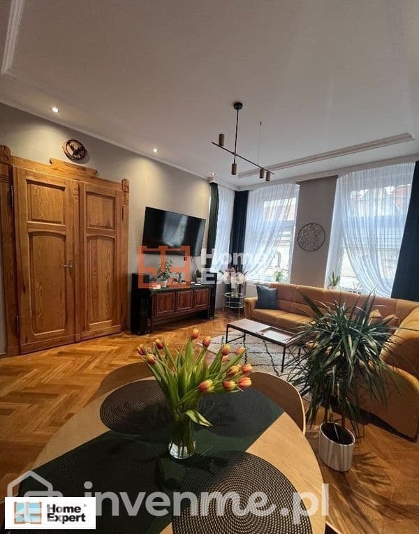 Atrakcyjne mieszkanie w centrum miasta Legnica - zdjęcie 2