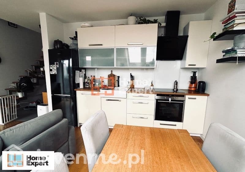 Dwupoziomowe 57m2 taras/komórka/miejsce postojowe - zdjęcie 2