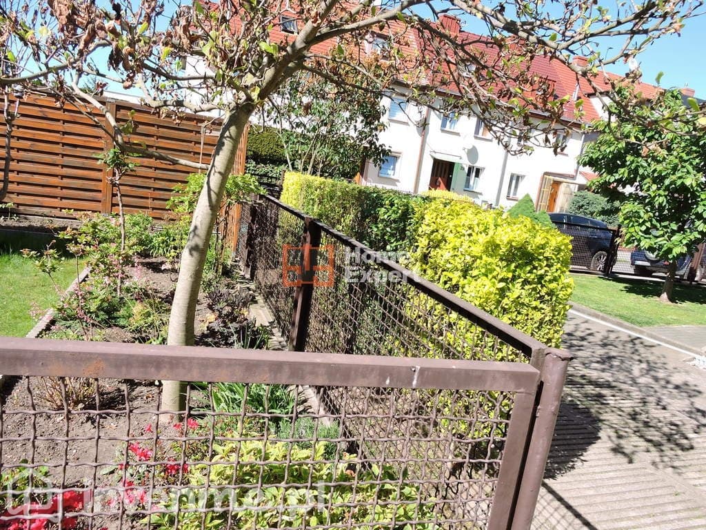 Mieszkanie dwupoziomowe z ogrodem i garażem - zdjęcie 4