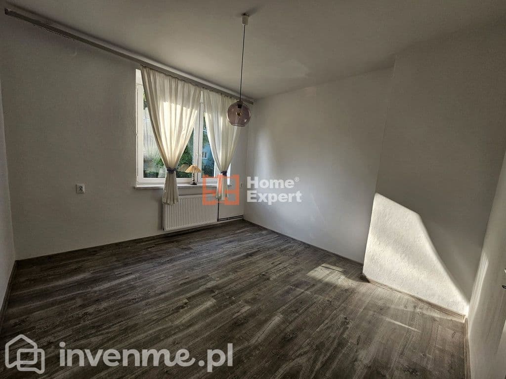 Do zamieszkania/ Spokojna okolica - zdjęcie 9